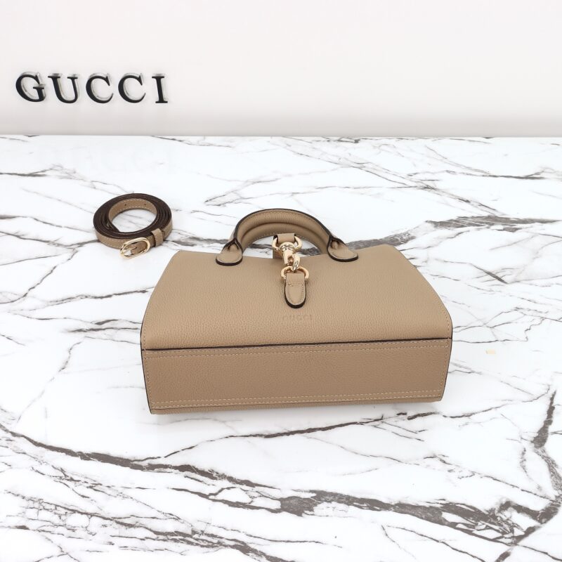 Replica Gucci Jackie Tote Hook Closure Beige 10 Replica Gucci Jackie Tote Hook Closure Beige - best-selling designer handbag dupe