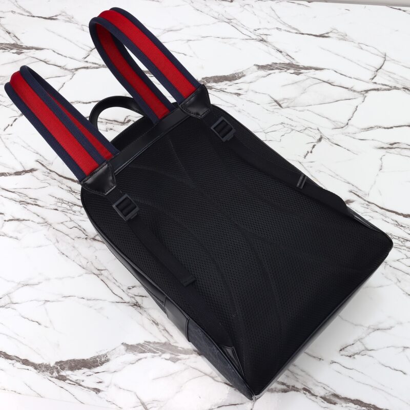 Replica Gucci GG Supreme Large Backpack 10 Replica Gucci GG Supreme Large Backpack - ultra-realistic fake designer tote