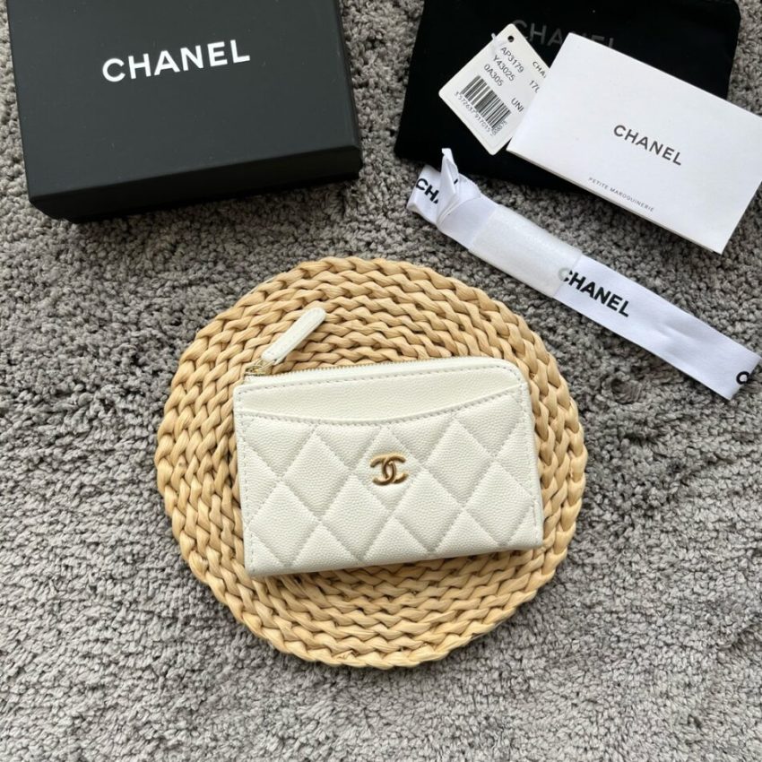 Replica Chanel Coin Purse 6 Replica Chanel Coin Purse - realistic designer-inspired fake bag