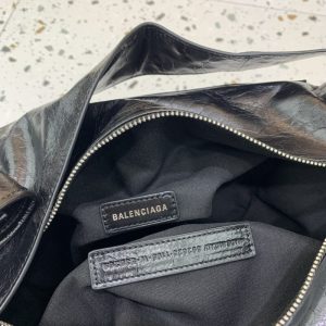 Replica Balenciaga Superbusy Large Black 4 Replica Balenciaga Superbusy Large Black - ultra-realistic fake designer tote