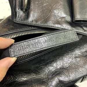 Replica Balenciaga Superbusy Small Black 4 Replica Balenciaga Superbusy Small Black - high-accuracy replica luxury purse