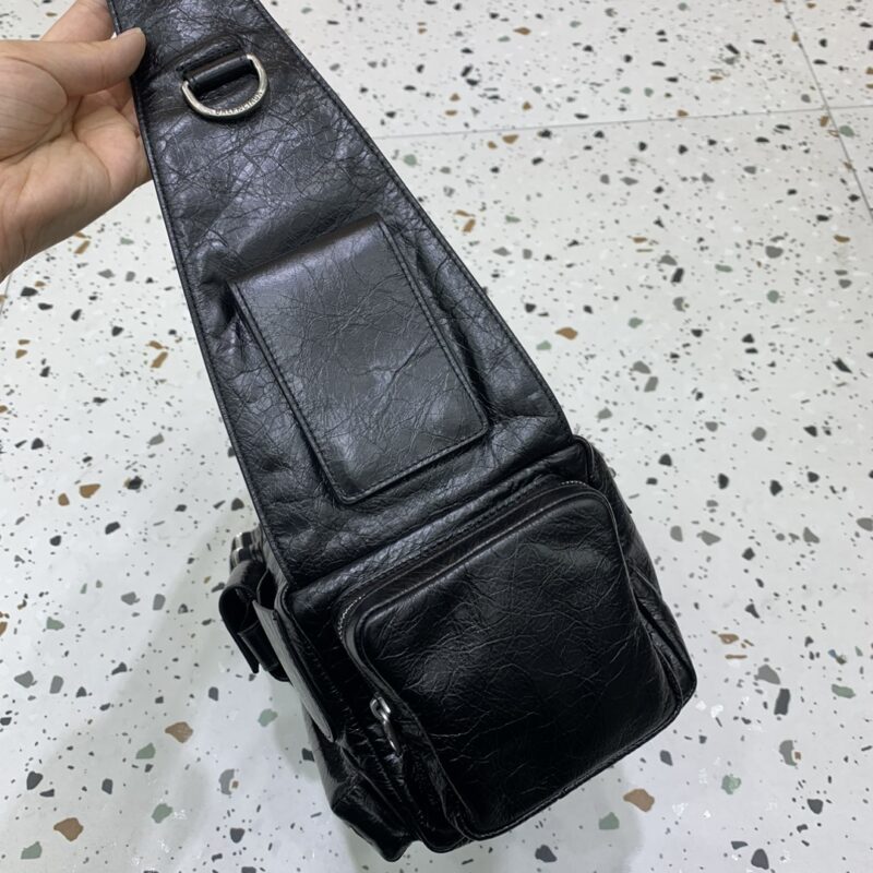 Replica Balenciaga Superbusy Small Black 5 Replica Balenciaga Superbusy Small Black - top-tier luxury replica shoulder bag