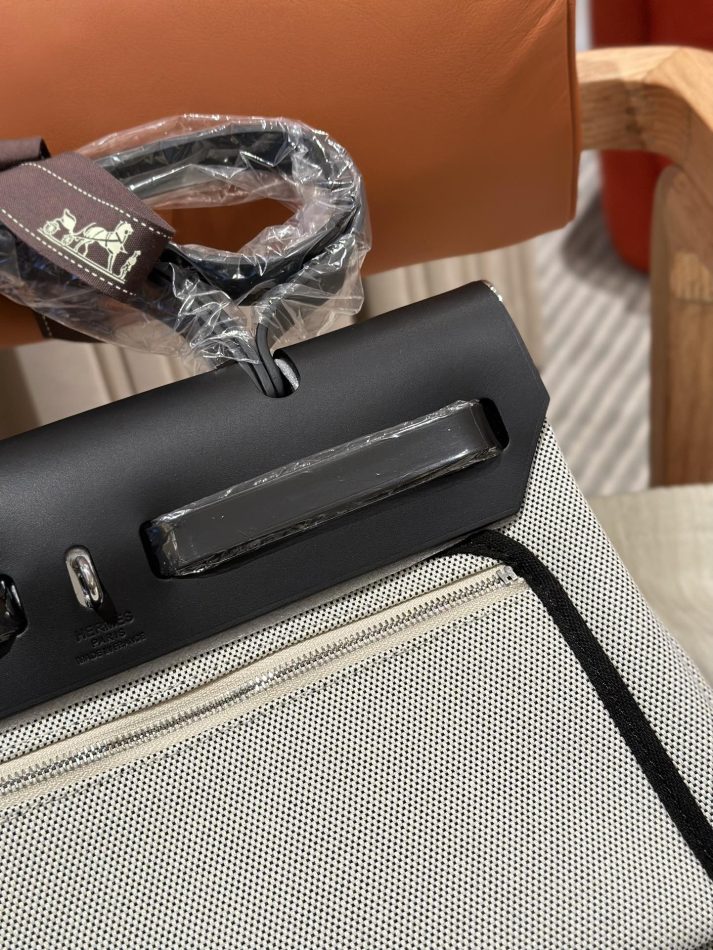 Replica Hermes Herbag 31cm Circuit Black 14 Replica Hermes Herbag 31cm Circuit Black - premium-grade designer purse dupe