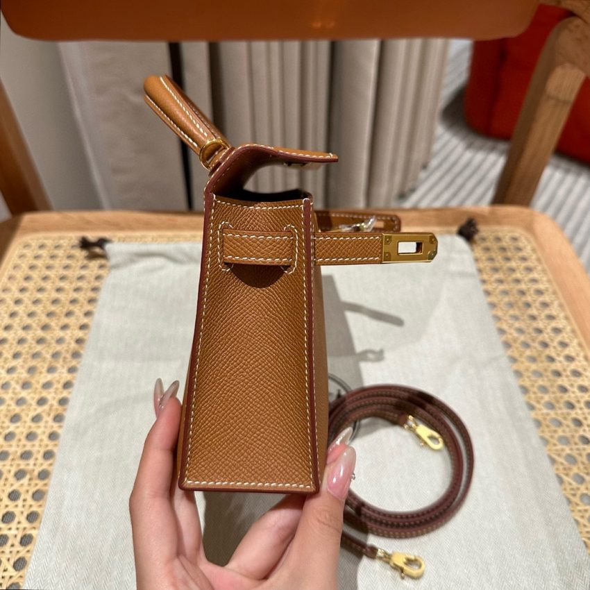 Replica Hermes Kelly Brown Epsom Gold 5 Replica Hermes Kelly Brown Epsom Gold - high-accuracy replica luxury purse