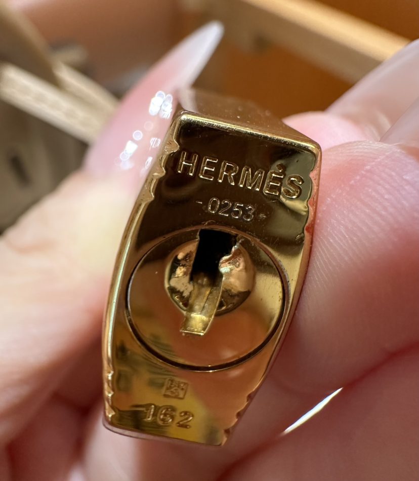 Replica Hermes Birkin Chai Brown 16 Replica Hermes Birkin Chai Brown - best-selling designer handbag dupe