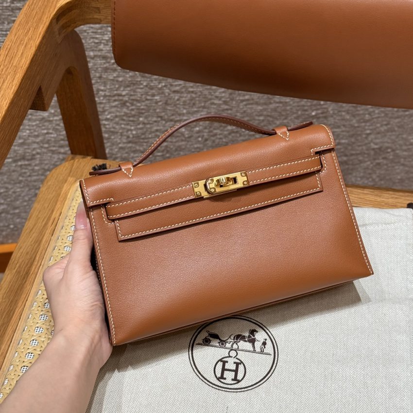 Replica Hermes Kelly Pochette Swift Brown 1 Replica Hermes Kelly Pochette Swift Brown - best quality luxury bag dupe