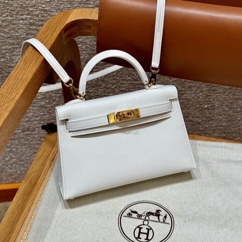 Replica Hermes Kelly Brown Epsom Blanc 1 Replica Hermes Kelly Brown Epsom Blanc - near-authentic luxury replica handbag