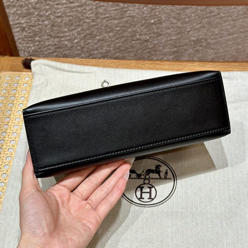 Replica Hermes Kelly Pochette Swift Black 6 Replica Hermes Kelly Pochette Swift Black - ultra-realistic fake designer tote