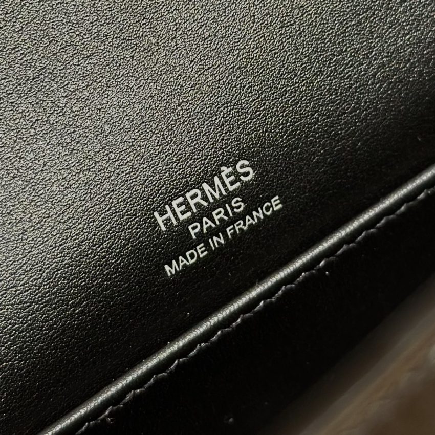Replica Hermes Kelly Pochette Swift Black 13 Replica Hermes Kelly Pochette Swift Black - realistic designer-inspired fake bag