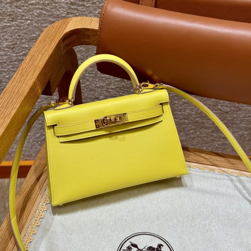 Replica Hermes Kelly Lime 14 Replica Hermes Kelly Lime - near-authentic luxury replica handbag