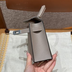 Replica Hermes Kelly Gris Asphalte 6 Replica Hermes Kelly Gris Asphalte - realistic designer-inspired fake bag