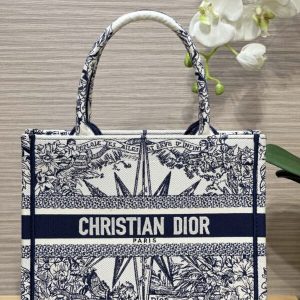 Replica Dior Tote Book Infinite Dream 1 Replica Dior Tote Book Infinite Dream - near-authentic luxury replica handbag