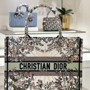 Replica Dior Tote Book Sunflower Autumn 3 Replica Dior Tote Book Sunflower Autumn - high-quality designer bag clone
