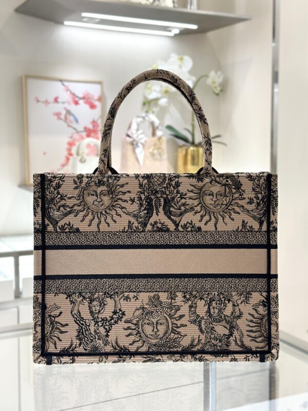 Replica Dior Tote Book Sun God Brown 2 Replica Dior Tote Book Sun God Brown - high-quality designer bag clone