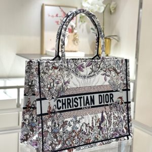 Replica Dior Tote Book Sun flower winter 4 Replica Dior Tote Book Sun flower winter - top-tier luxury replica shoulder bag