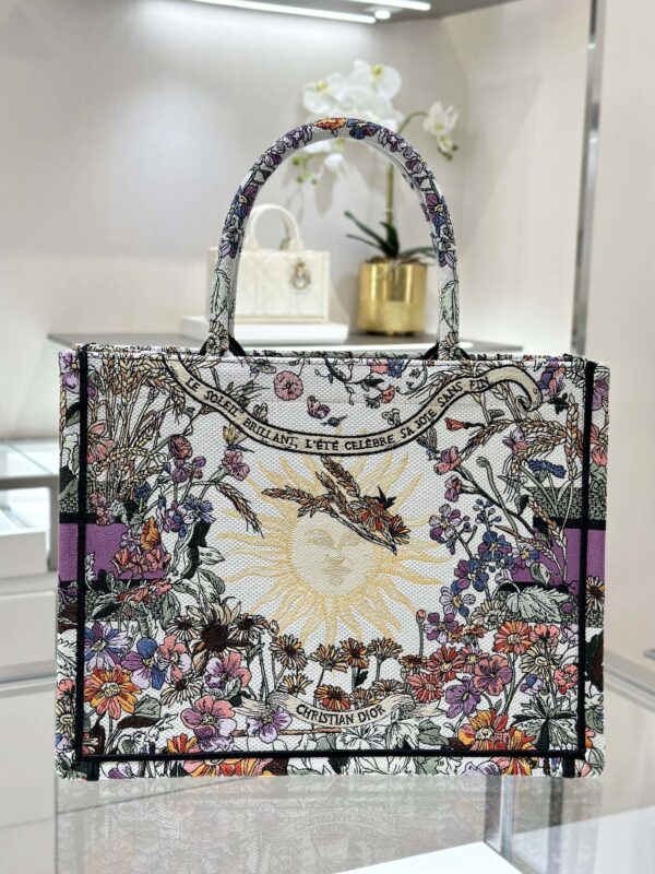 Replica Dior Tote Book Sunflower 6 Replica Dior Tote Book Sunflower - top-tier luxury replica shoulder bag