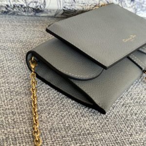 Replica Dior Saddle WOC 8 Replica Dior Saddle WOC - high-accuracy replica luxury purse
