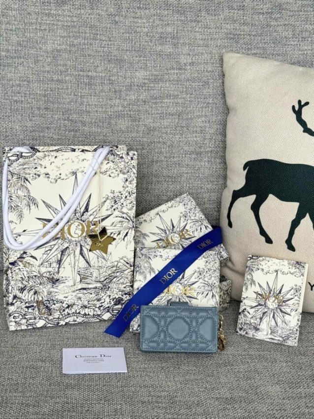Replica Dior Jasmine Card Holder 9 Replica Dior Jasmine Card Holder - high-quality designer bag clone