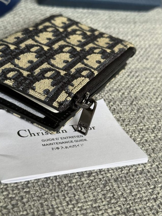 Replica Dior Zipper Card Holder White 2 Replica Dior Zipper Card Holder White - near-authentic luxury replica handbag