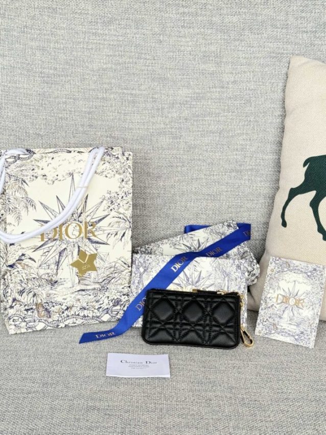 Replica Dior Caro Myrte Zipped 6 Replica Dior Caro Myrte Zipped - high-accuracy replica luxury purse