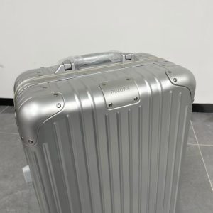 Replica Rimowa Original Suitcase Silver 2 Replica Rimowa Original Suitcase Silver - best-selling designer handbag dupe