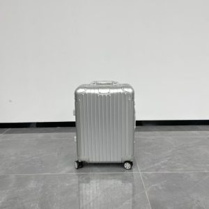 Replica Rimowa Original Suitcase Silver 3 Replica Rimowa Original Suitcase Silver - high-accuracy replica luxury purse