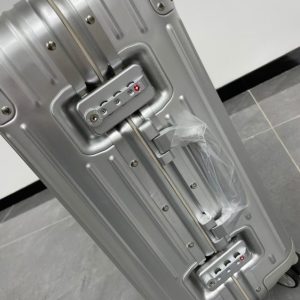 Replica Rimowa Original Suitcase Silver 8 Replica Rimowa Original Suitcase Silver - ultra-realistic fake designer tote