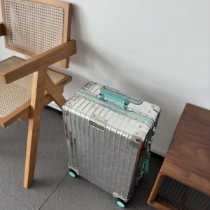 Replica Rimowa Tiffany Suitcase - top-rated replica designer bag