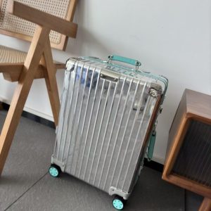 Replica Rimowa Tiffany Suitcase - top-tier luxury replica shoulder bag