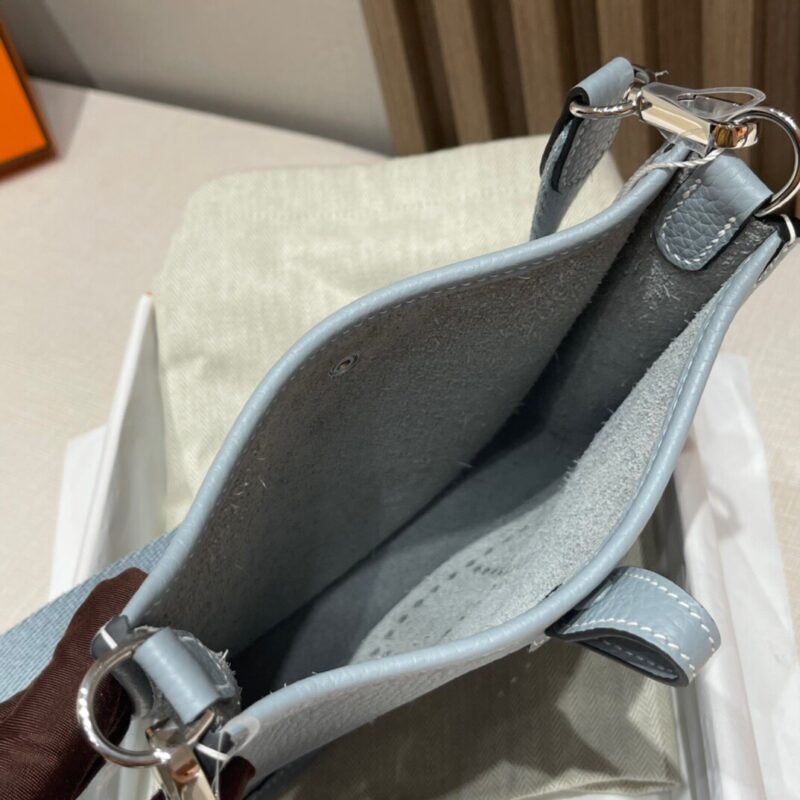 Replica Hermes Evelyne II TPM Linen BLue - premium 1:1 fake handbag model