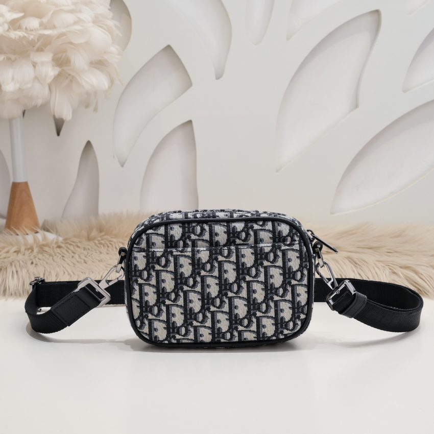 Replica Dior Safari Bag with Strap Oblique 5 Replica Dior Safari Bag with Strap Oblique - realistic designer-inspired fake bag