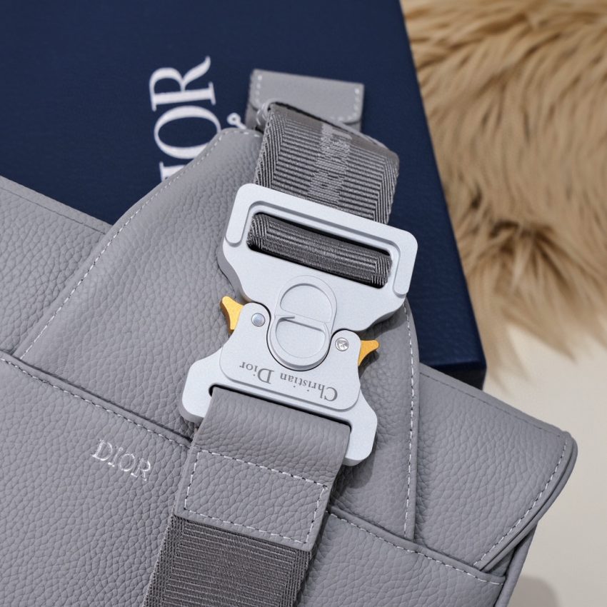 Replica Dior Saddle 1947 Bag 8 Replica Dior Saddle 1947 Bag - ultra-realistic fake designer tote