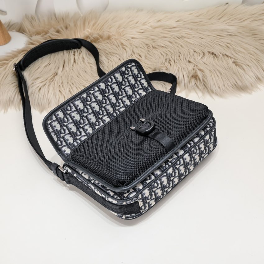 Replica Dior 8 Bag Mini With Strap 2 Replica Dior 8 Bag Mini With Strap - top-rated replica designer bag