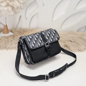 Replica Dior 8 Bag Mini With Strap 8 Replica Dior 8 Bag Mini With Strap - high-quality designer bag clone