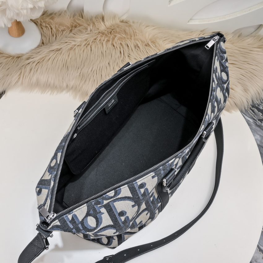Replica Dior Weekender 40 - high-quality designer bag clone