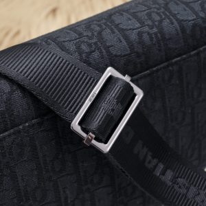 Replica Dior Saddle Messenger Black Classic 4 Replica Dior Saddle Messenger Black Classic - near-authentic luxury replica handbag
