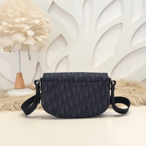 Replica Dior Saddle Messenger Black Classic 7 Replica Dior Saddle Messenger Black Classic - premium-grade designer purse dupe