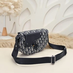 Replica Dior Saddle Messenger White Classic 7 Replica Dior Saddle Messenger White Classic - high-end fake designer purse