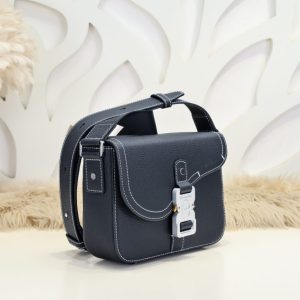 Replica Dior Saddle Messenger Bag Black 6 Replica Dior Saddle Messenger Bag Black - realistic designer-inspired fake bag