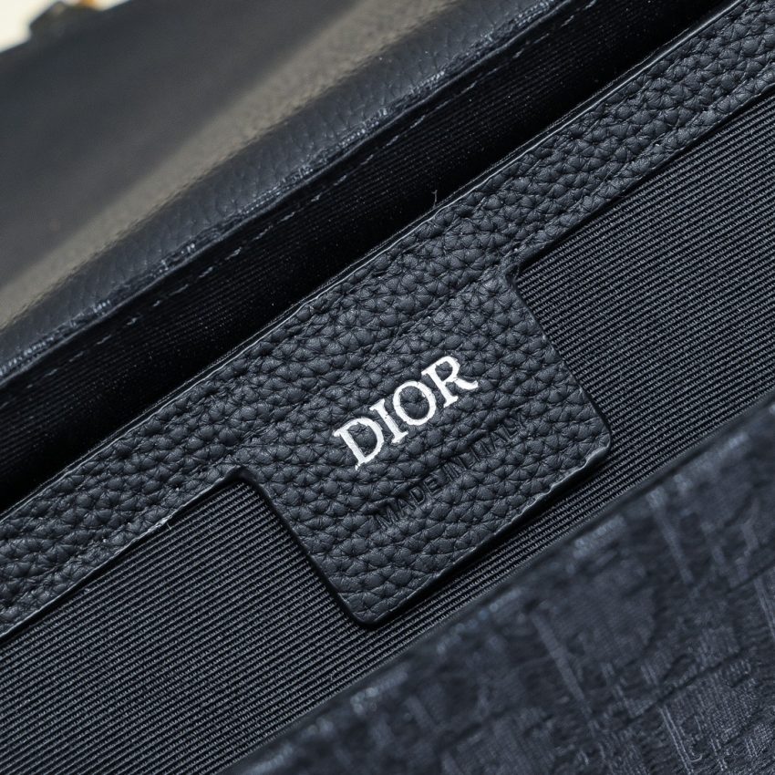 Replica Dior Saddle Messenger Bag Oblique Black 2 Replica Dior Saddle Messenger Bag Oblique Black - best quality luxury bag dupe