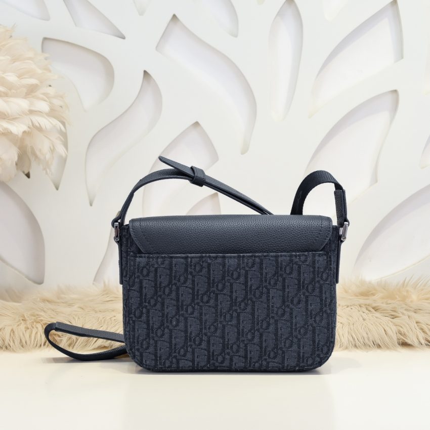 Replica Dior Saddle Messenger Bag Oblique Black 8 Replica Dior Saddle Messenger Bag Oblique Black - premium 1:1 fake handbag model