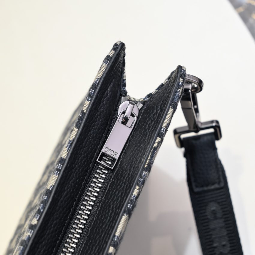 Replica Dior Clutch 2 Replica Dior Clutch - authentic-look luxury purse replica
