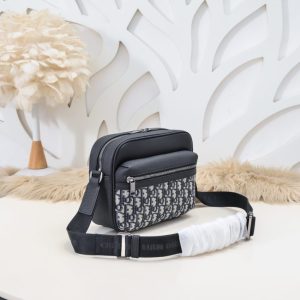 Replica Dior Rider Zipped Messenger Bag 3 Replica Dior Rider Zipped Messenger Bag - realistic designer-inspired fake bag