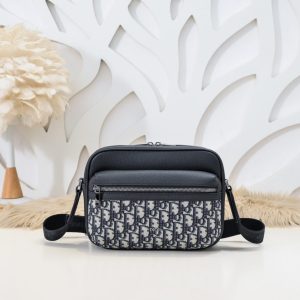 Replica Dior Rider Zipped Messenger Bag 1 Replica Dior Rider Zipped Messenger Bag - realistic designer-inspired fake bag