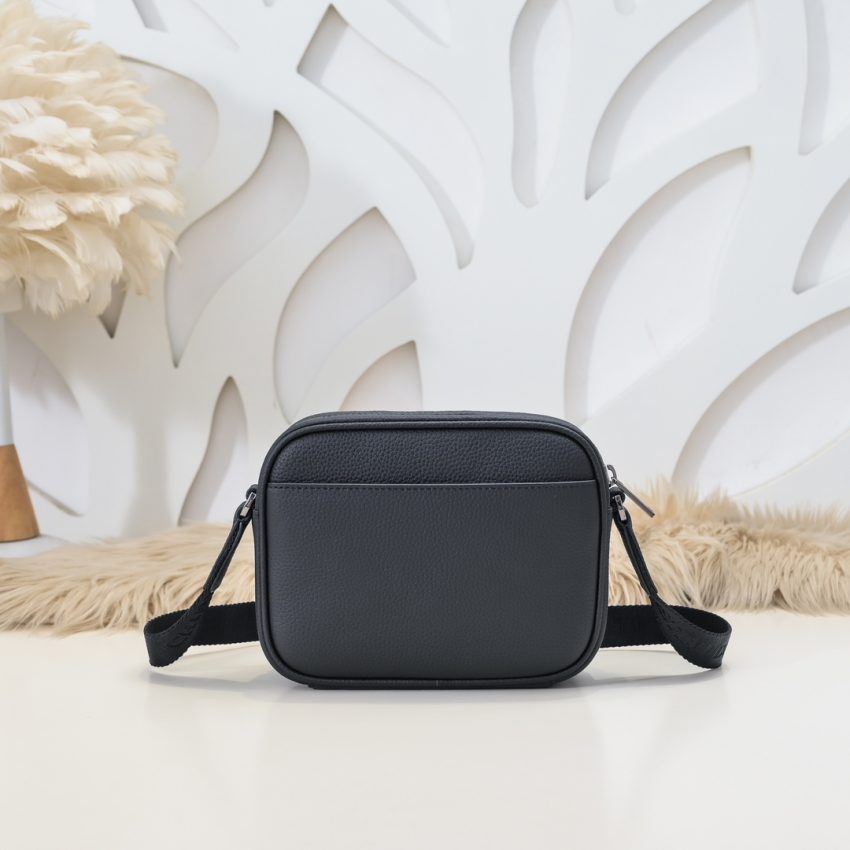Replica Dior Rider Zipped Messenger Bag 7 Replica Dior Rider Zipped Messenger Bag - best quality luxury bag dupe