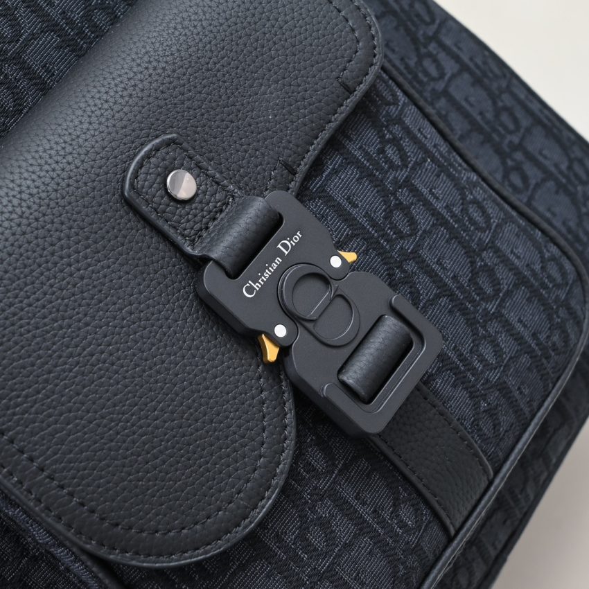 Replica Dior Saddle Zip Backpack Black - premium 1:1 fake handbag model
