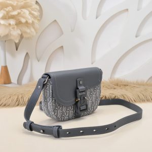 Replica Dior Saddle Messenger Bag Oblique Grey 2 Replica Dior Saddle Messenger Bag Oblique Grey - best-selling designer handbag dupe
