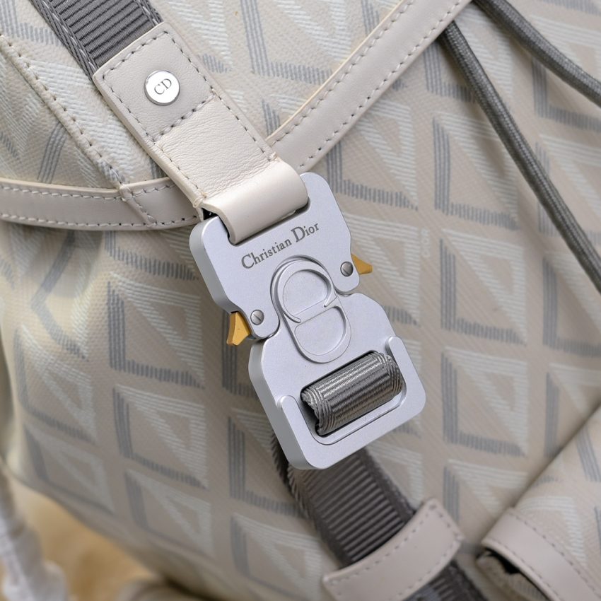 Replica DIOR Hit The Road Backpack White Diamond 3 Replica DIOR Hit The Road Backpack White Diamond - near-authentic luxury replica handbag