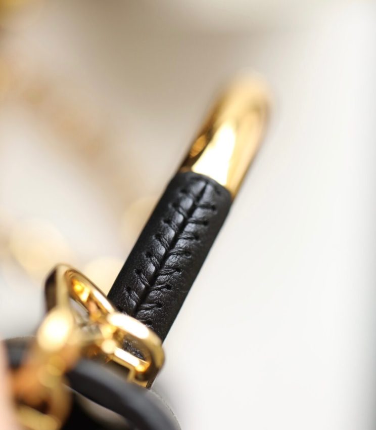 Replica Dior Ange Black 8 Replica Dior Ange Black - top-tier luxury replica shoulder bag