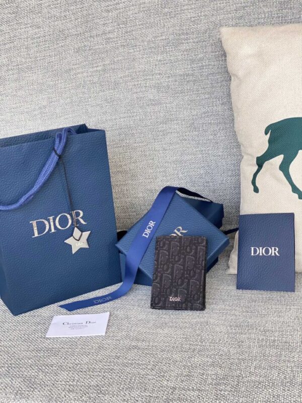 Replica Dior Bi Fold Card Holder Black 1 Replica Dior Bi Fold Card Holder Black - near-authentic luxury replica handbag
